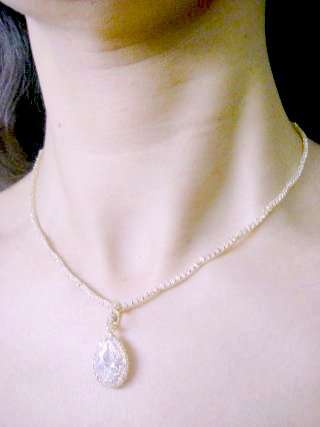 �L���[�r�b�N�W���R�j�A�@�l�b�N���X