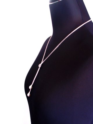 パールのペンダント・ネックレス