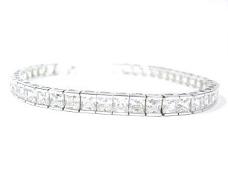 �e�j�X�u���X���b�g�@CZ�A�N�Z�T���[