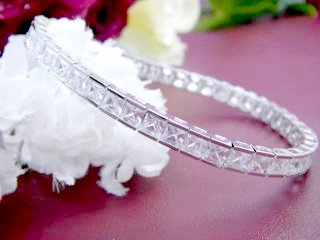 �e�j�X�u���X���b�g