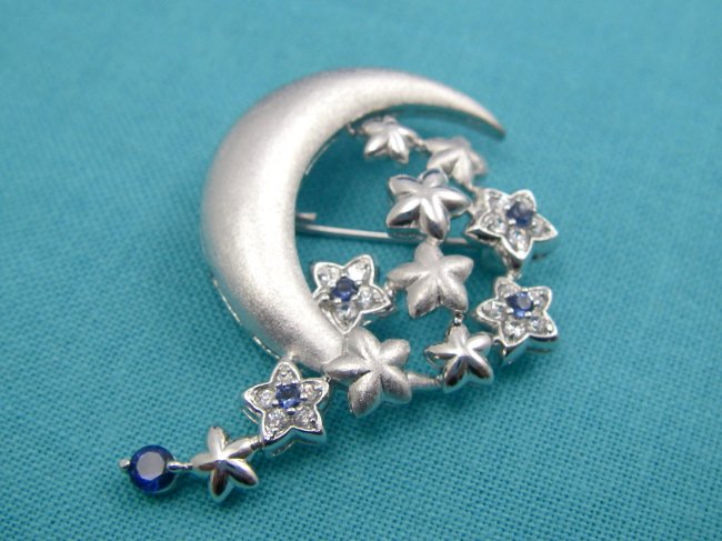 �L���[�r�b�N�W���R�j�A�@�u���[�`�@�����`�[�t