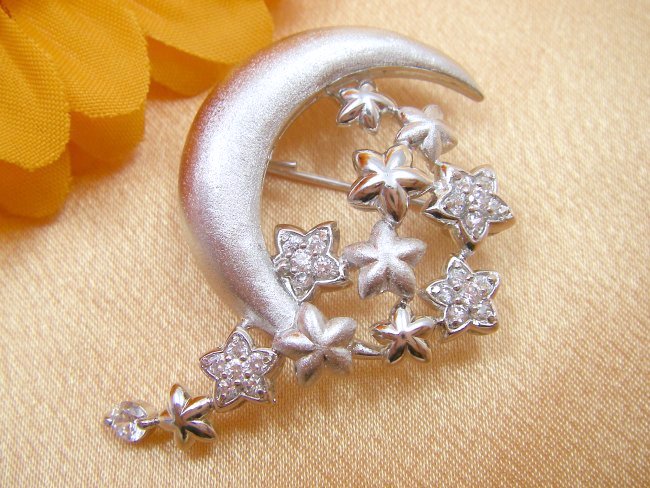 �L���[�r�b�N�W���R�j�A�@�u���[�`�@�����`�[�t