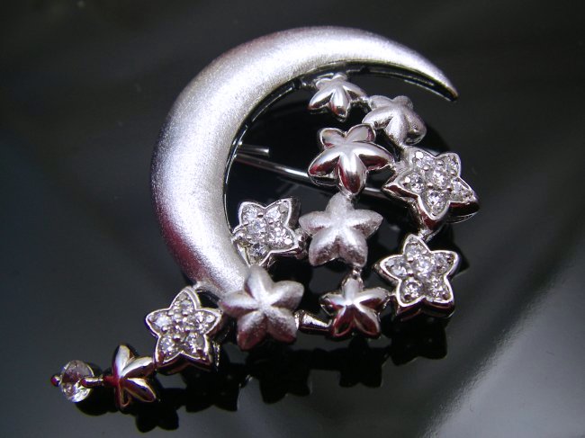 �L���[�r�b�N�W���R�j�A�@�u���[�`�@�����`�[�t