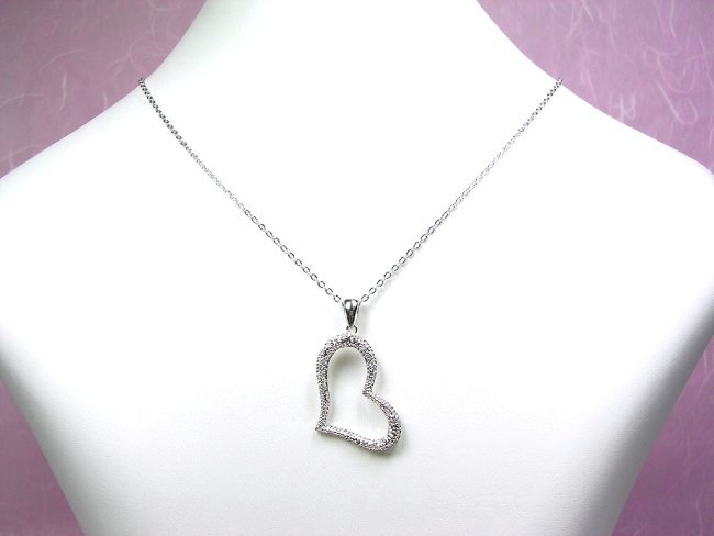 �L���[�r�b�N�W���R�j�A�@�n�[�g�@�y���_���g