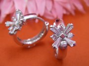 �L���[�r�b�N�W���R�j�A�̃s�A�X�@�t�[�v�s�A�X