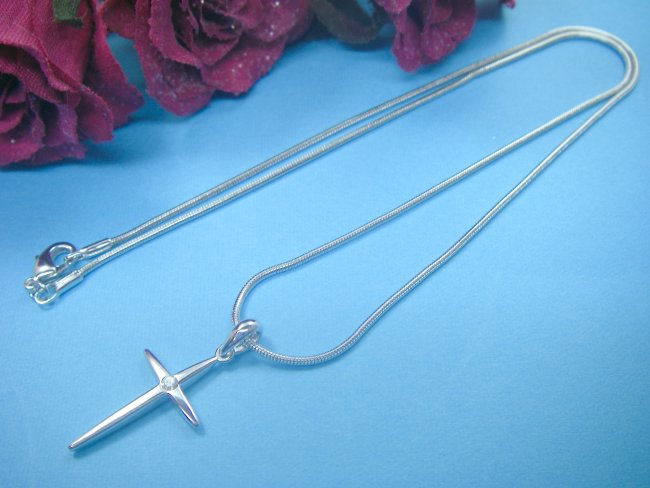 �L���[�r�b�N�W���R�j�A�@�N���X�@�y���_���g