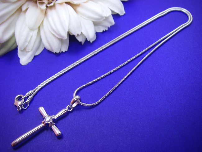 �L���[�r�b�N�W���R�j�A�@�N���X�@�y���_���g