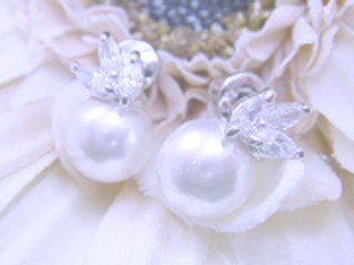 �L���[�r�b�N�W���R�j�A �s�A�X�@�C�������O