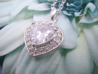 �n�[�g�@�y���_���g�@�L���[�r�b�N�W���R�j�A�E�A�N�Z�T���[