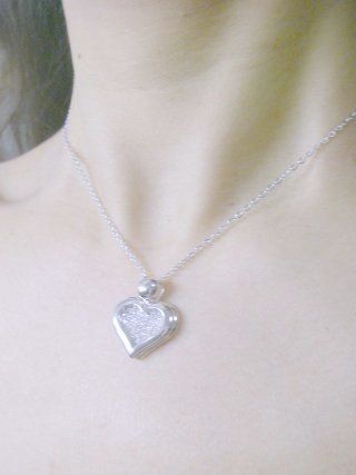 �n�[�g�@�y���_���g