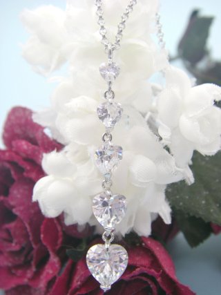 5�A�@�n�[�g�@�L���[�r�b�N�W���R�j�A�̃y���_���g