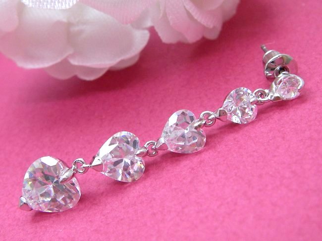 5�A�@�n�[�g�@�L���[�r�b�N�W���R�j�A�̃s�A�X