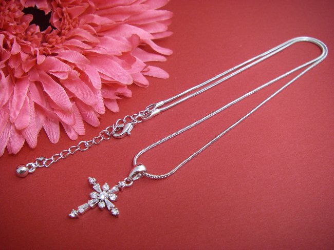 �N���X�i�\���ˁj�@�y���_���g�@CZ�A�N�Z�T���[