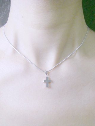 �N���X�i�\���ˁj�@�y���_���g�@�A�N�Z�T���[