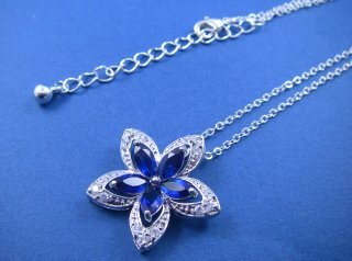 �y���_���g