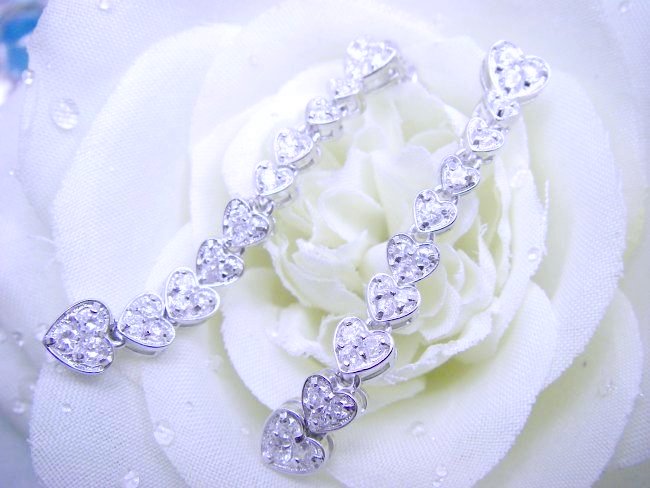 �s�A�X�@�n�[�g