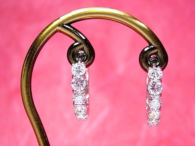 CZ�A�N�Z�T���[�@�L���[�r�b�N�W���R�j�A�@�t�[�v�s�A�X