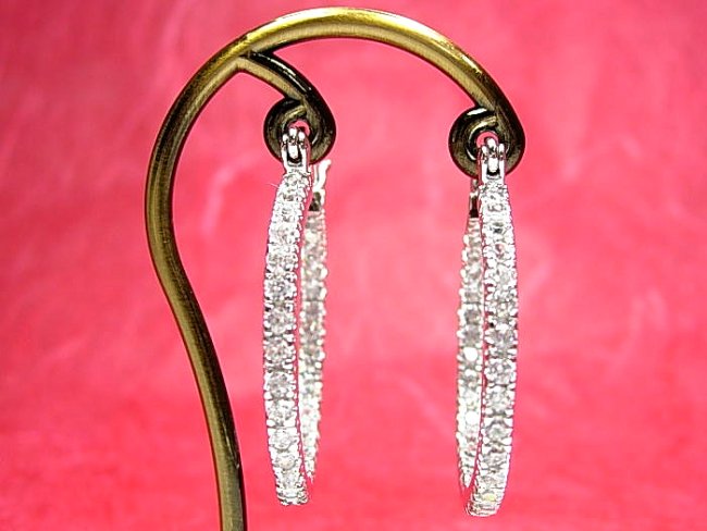 �t�[�v�s�A�X