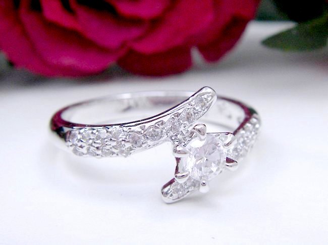 �L���[�r�b�N�W���R�j�A�@�����O