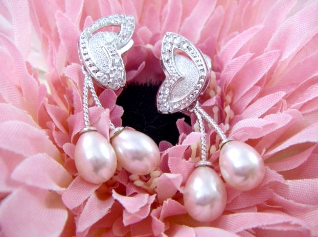 �p�[���ƃL���[�r�b�N�W���R�j�A�̃s�A�X