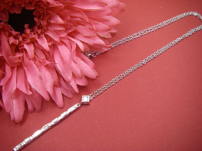 �L���[�r�b�N�W���R�j�A�̃y���_���g