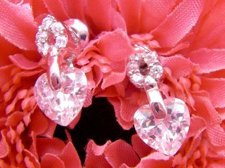 �L���[�r�b�N�W���R�j�A�̃s�A�X�A�C�������O