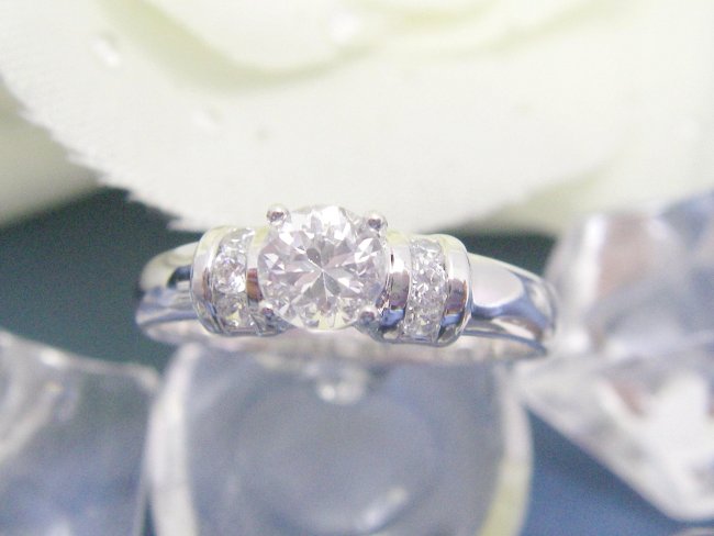 �L���[�r�b�N�W���R�j�A�@�����O�i�w�ցj