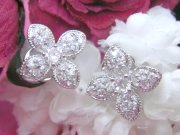 CZ�@�L���[�r�b�N�W���R�j�A�̃s�A�X