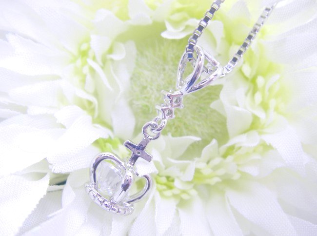 �N���E���@�y���_���g