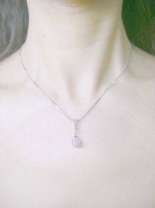 �N���E���@�y���_���g