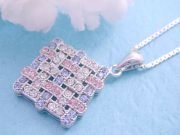 �L���[�r�b�N�W���R�j�A�̃y���_���g