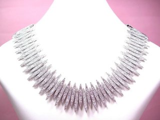 �L���[�r�b�N�W���R�j�A�@�l�b�N���X