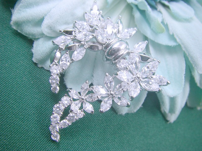 �t�����[���`�[�t�@CZ�@�L���[�r�b�N�W���R�j�A�@�u���[�`