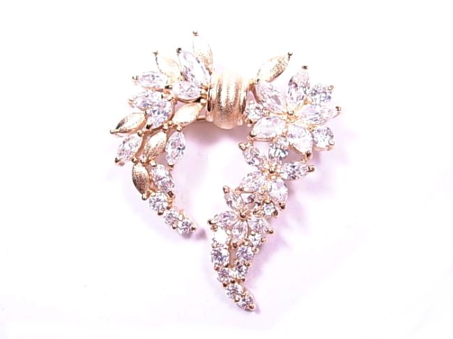 CZ�@�L���[�r�b�N�W���R�j�A�@�u���[�`