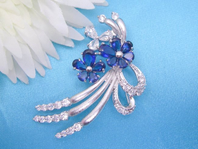 �t�����[���`�[�t�@�u���[�`