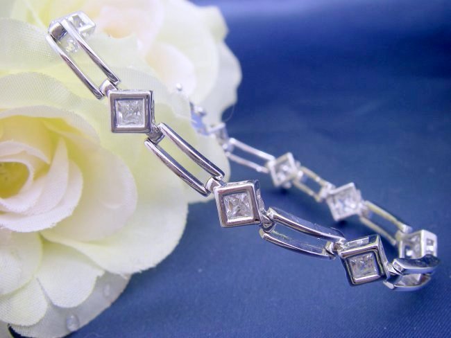 CZ�A�N�Z�T���[�@�u���X���b�g