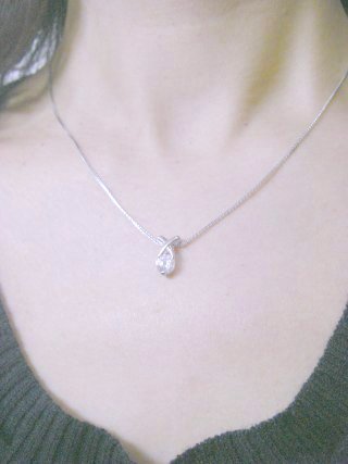 �L���[�r�b�N�W���R�j�A�̃y���_���g