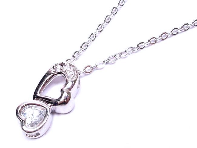 �n�[�g�̃y���_���g�@�A�N�Z�T���[�V���b�v�@���̏��_