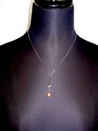 �W���p�[���ƃL���[�r�b�N�W���R�j�A�̃y���_���g