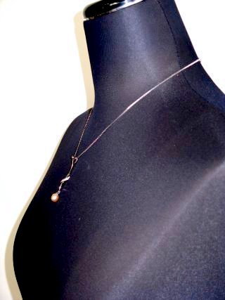 �W���p�[���ƃL���[�r�b�N�W���R�j�A�̃y���_���g