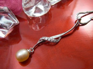 �W���p�[���ƃL���[�r�b�N�W���R�j�A�̃y���_���g