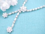 CZ�@�L���[�r�b�N�W���R�j�A�@�l�b�N���X