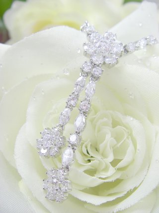 �u���C�_���@�A�N�Z�T���[�@CZ�@�L���[�r�b�N�W���R�j�A�@�l�b�N���X