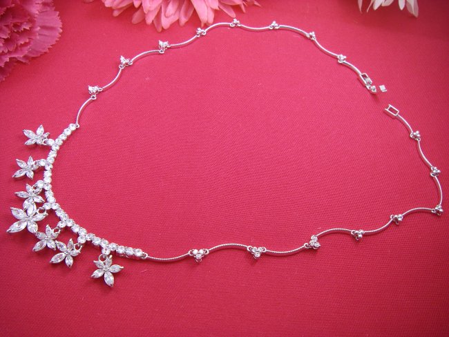 �l�b�N���X