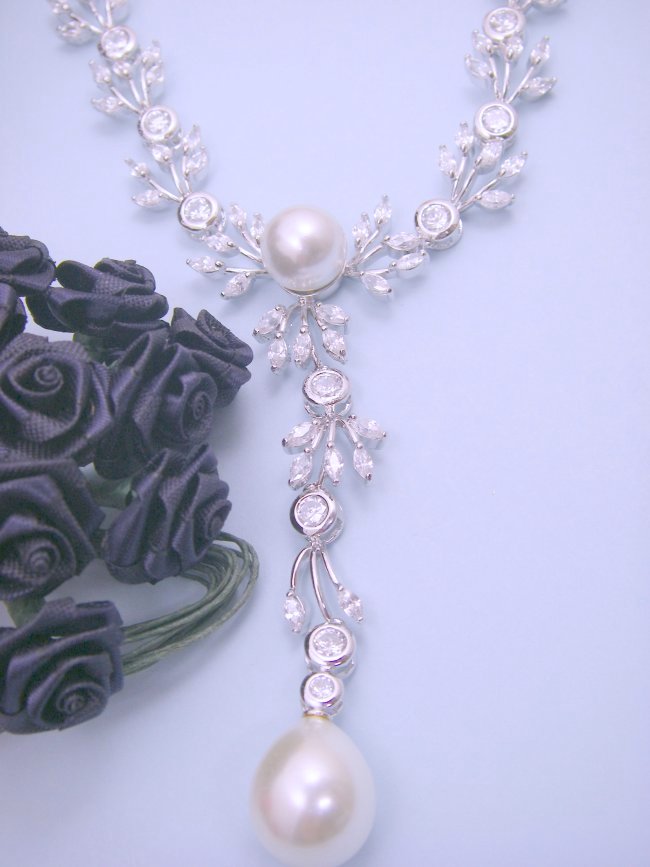 �l�b�N���X�@�p�[���̃A�N�Z�T���[