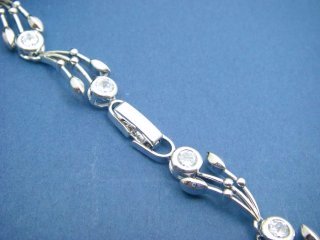 �l�b�N���X