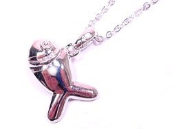 �L���[�r�b�N�W���R�j�A�̃y���_���g