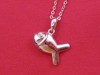 �L���[�r�b�N�W���R�j�A�̃y���_���g