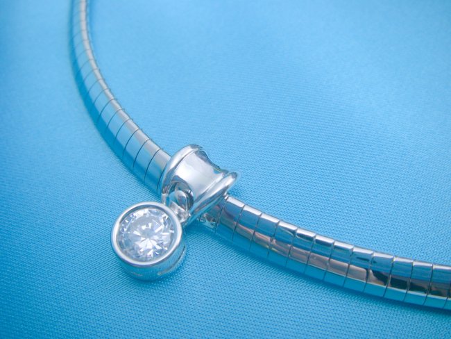 �I���K�E�l�b�N���X