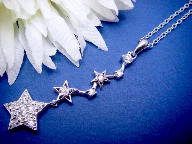 �����`�[�t�@�y���_���g�E�A�N�Z�T���[�@